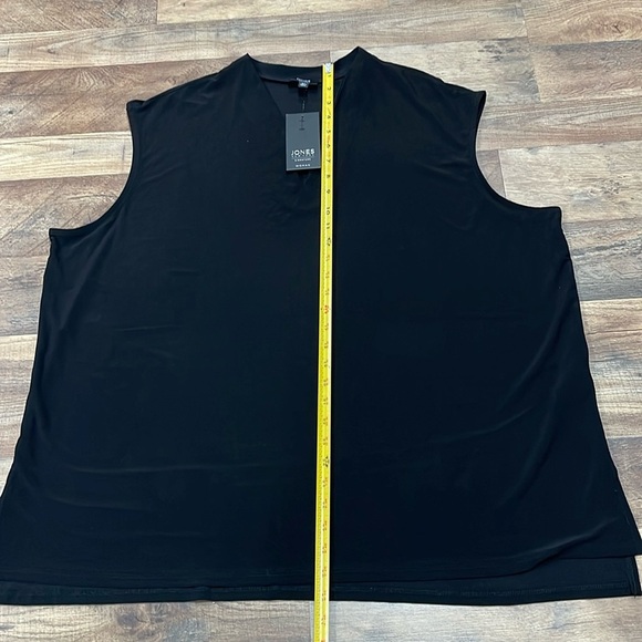 NEW Jones New York Black Boxy Muscle Tee - Picture 9 of 9